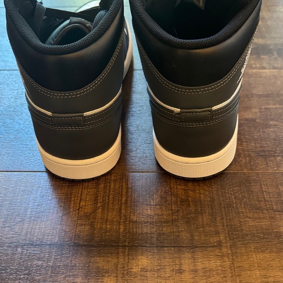 Jordan High-Top Black and White Sneakers - Picture 7 of 7